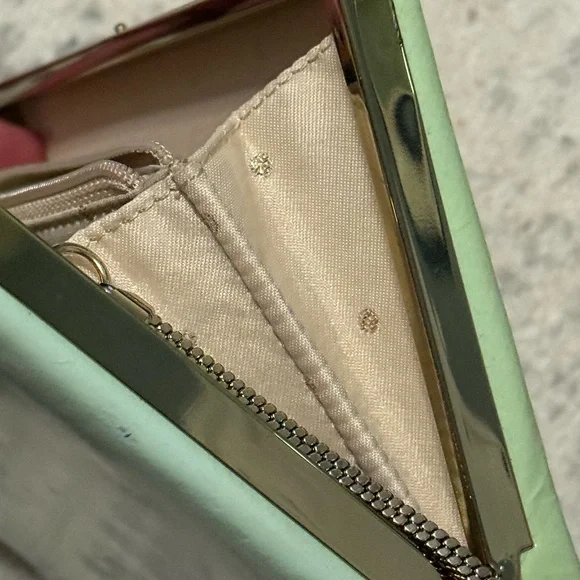 Kate Spade RARE Samira Radio Mint Green Clutch Crossbody - Picture 6 of 16